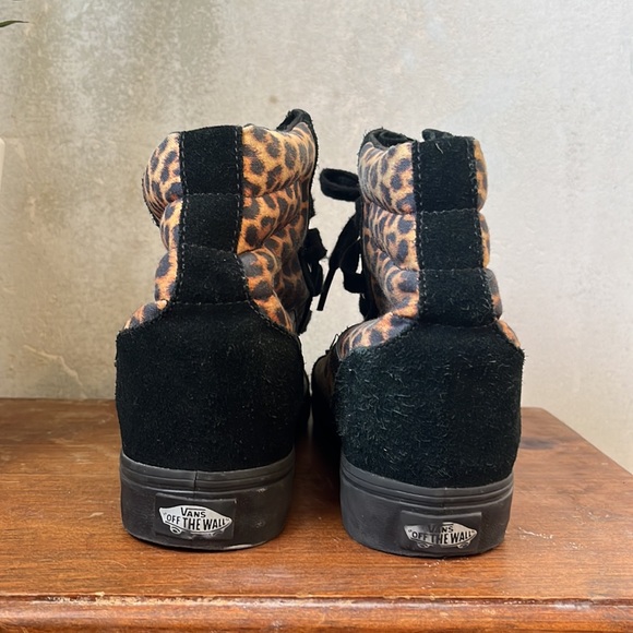 Vans Hightop Old Skool Cheetah and Suede Wedge Boots - Picture 5 of 7